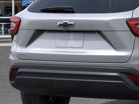 New 2026 Chevrolet Trax LS image 14