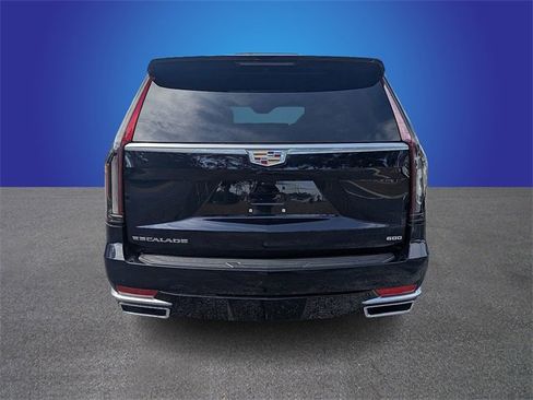 Certified 2021 Cadillac Escalade Premium Luxury w/ Driver Assist Tech Package image 4