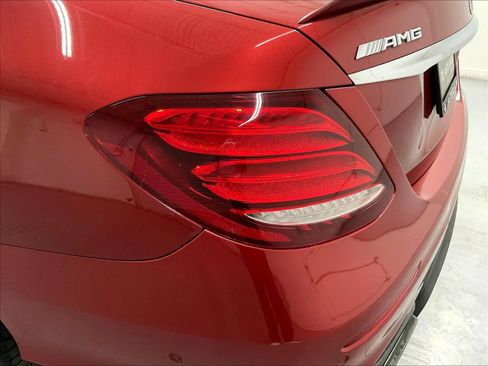 Used 2019 Mercedes-Benz E 63 AMG S image 33