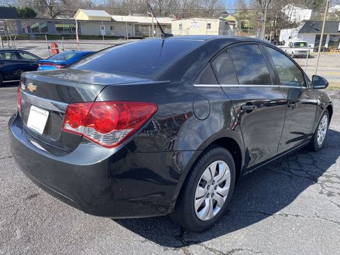 Used 2012 Chevrolet Cruze LS w/ Connectivity Package image 5