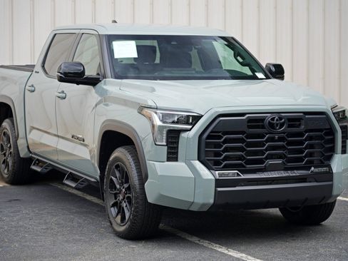 Used 2026 Toyota Tundra Limited w/ TRD Off-Road Package AWD/4WD image 58