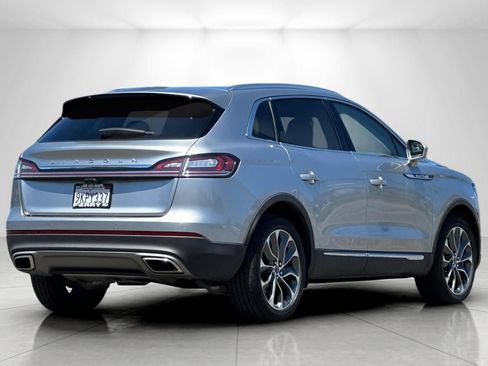 Used 2023 Lincoln Nautilus Reserve w/ Luxury Package FWD image 3