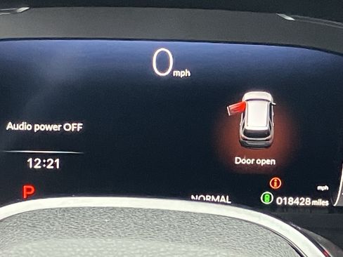 Certified 2023 Honda Pilot Elite image 24