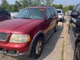 Used 2004 Ford Explorer XLT image 4