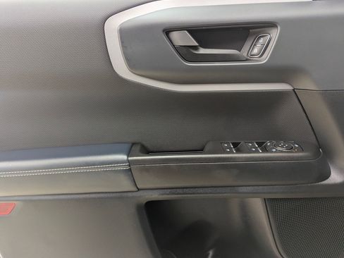 Certified 2021 Ford Bronco Sport Outer Banks image 12