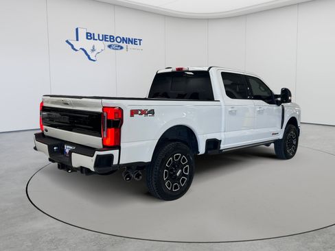 Used 2025 Ford F250 Platinum AWD/4WD image 5