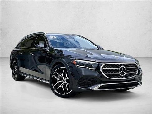 Certified 2025 Mercedes-Benz E 450 4MATIC All-Terrain Wagon image 12