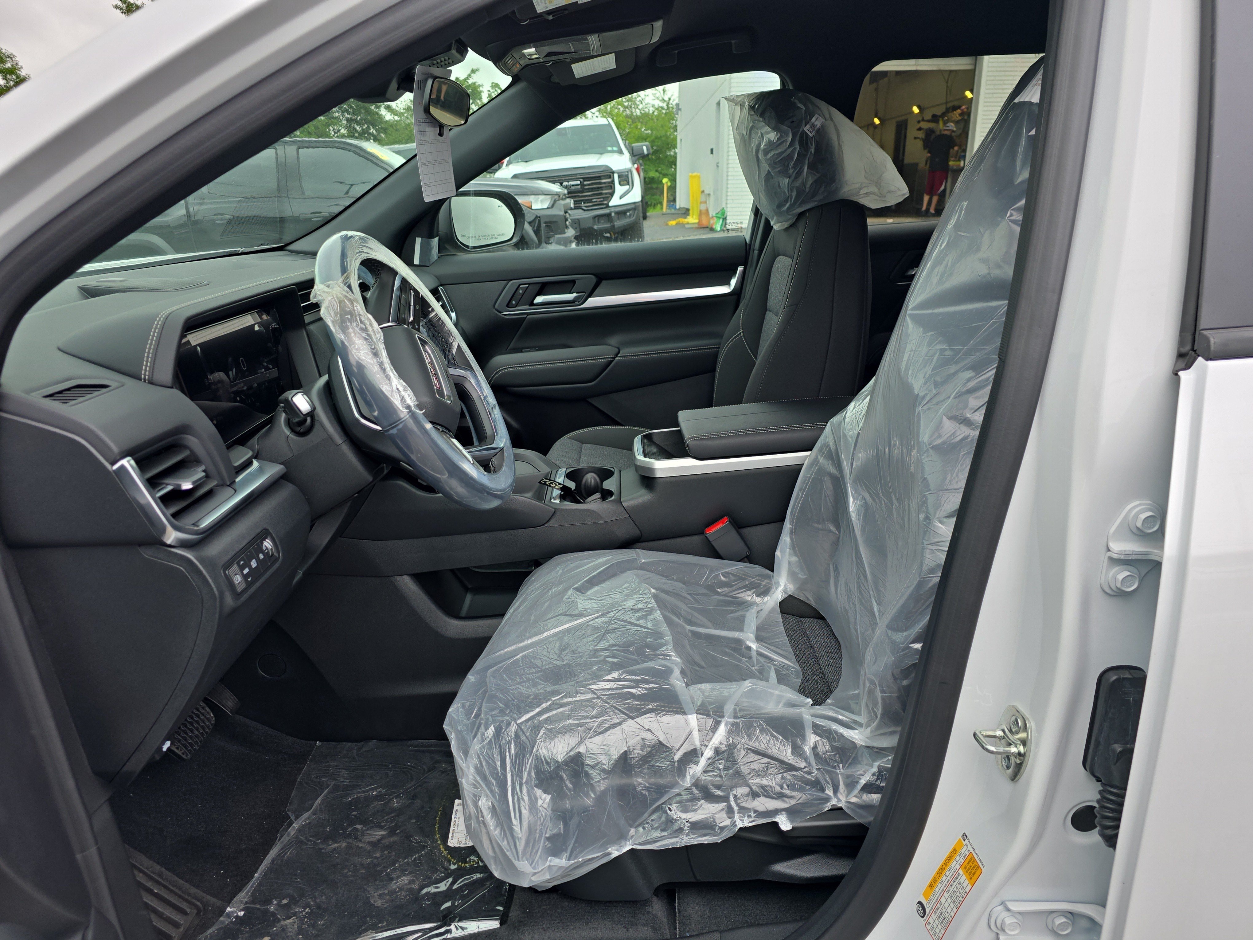 New 2027 GMC Terrain Elevation FWD image 13