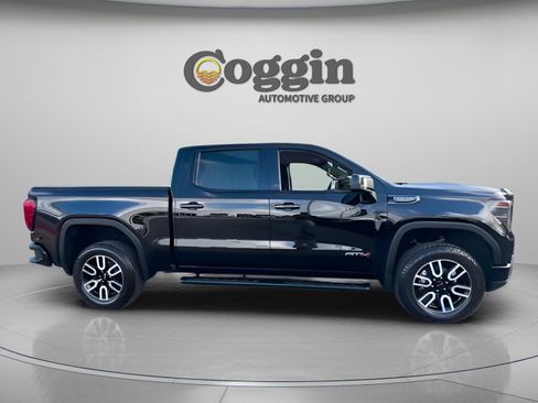 Certified 2024 GMC Sierra 1500 AT4 w/ AT4 Premium Package image 15