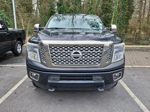 Used 2017 Nissan Titan Platinum Reserve image 2