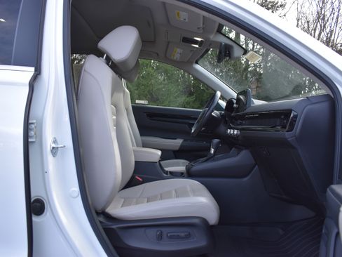 Used 2023 Honda CR-V EX-L image 25