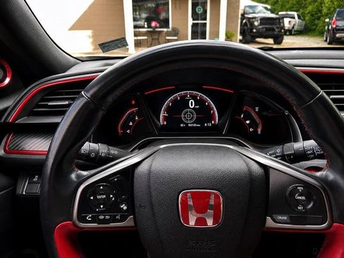 Used 2019 Honda Civic Type R image 13