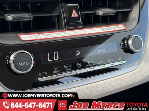 Used 2026 Toyota Corolla LE image 20
