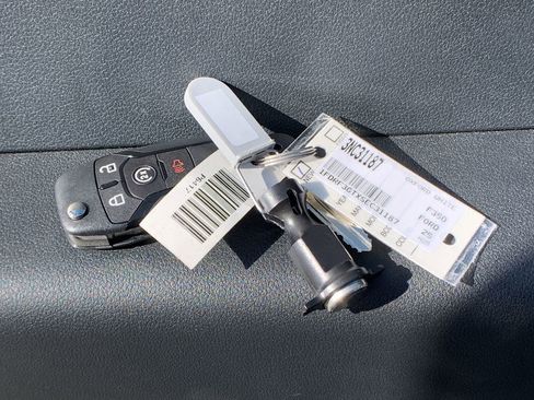 New 2025 Ford F350 XL w/ XL Chrome Package image 20