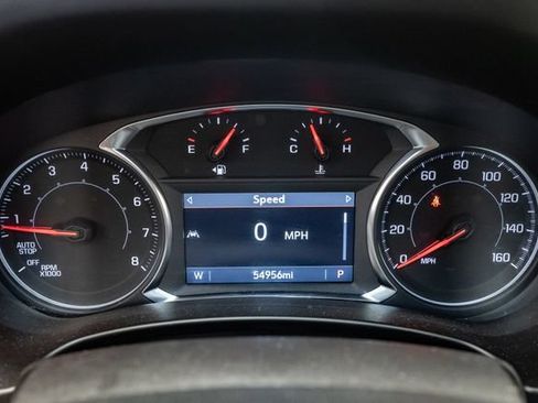 Used 2024 GMC Terrain SLT AWD/4WD image 13