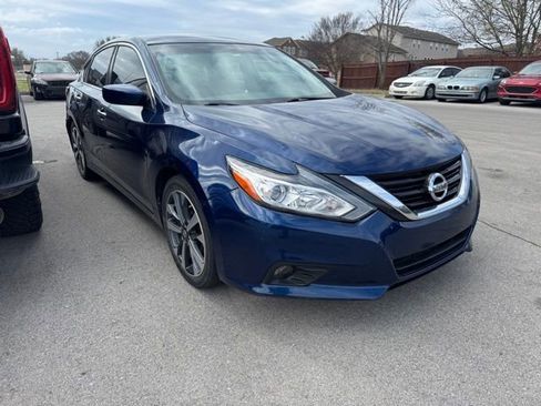 Used 2017 Nissan Altima 2.5 SR image 1