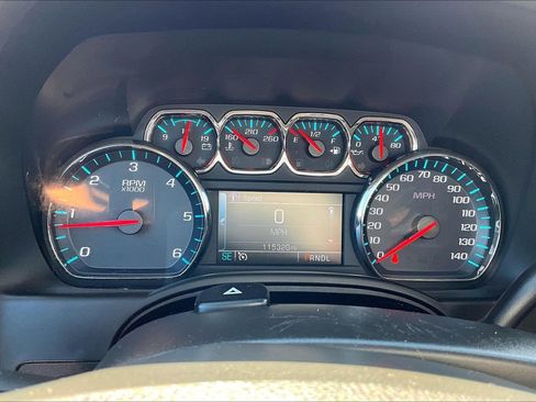 Used 2020 Chevrolet Traverse Premier w/ Redline Edition AWD/4WD image 24