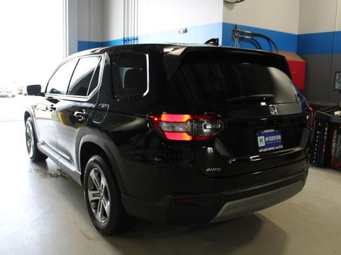 Used 2023 Honda Pilot EX-L image 26