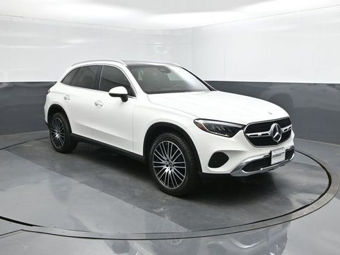 Used 2023 Mercedes-Benz GLC 300 image 26