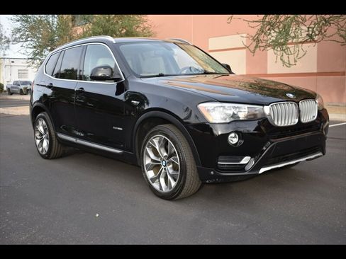 Used 2016 BMW X3 xDrive28i w/ Premium Package image 2