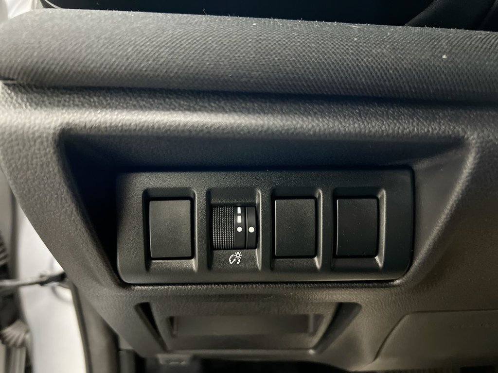 Used 2024 Subaru Outback AWD/4WD image 18