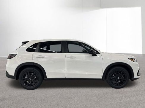 New 2026 Honda HR-V Sport image 35