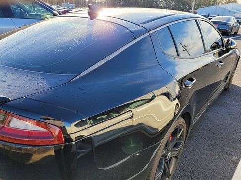 Used 2019 Kia Stinger GT2 image 7
