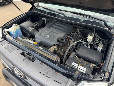 Used 2015 Toyota Tundra SR5 image 22