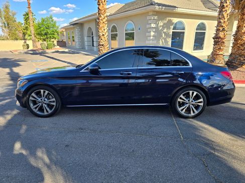 Used 2018 Mercedes-Benz C 300 Sedan image 4