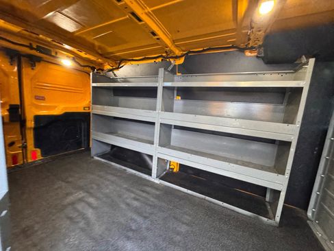 Used 2018 Ford Transit 250 130 Low Roof image 25