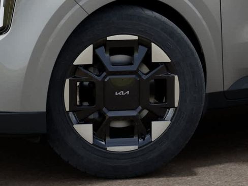 New 2026 Kia Carnival EX FWD image 9