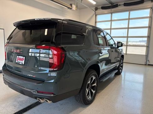 Used 2026 GMC Yukon AT4 w/ LPO, Floor Liner Package AWD/4WD image 11
