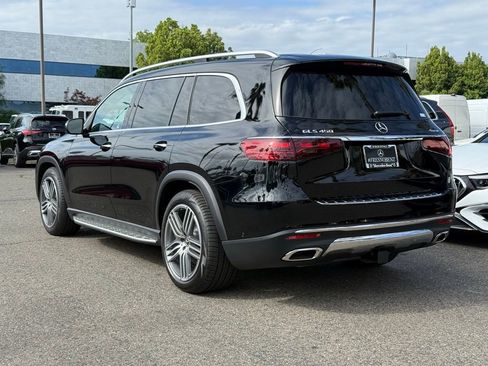 New 2026 Mercedes-Benz GLS 450 4MATIC image 8
