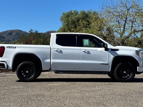 Used 2021 GMC Sierra 1500 AT4 w/ Off-Road Performance Package image 3