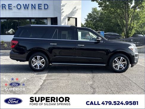 Used 2023 Ford Expedition Max Limited AWD/4WD image 2