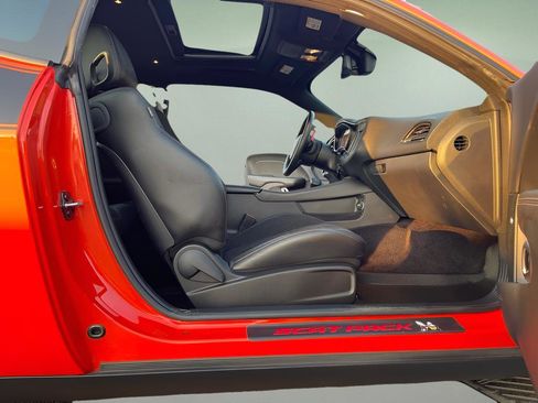 Used 2018 Dodge Challenger T/A image 17