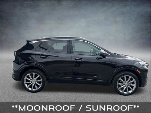 Used 2024 Buick Encore GX Avenir w/ Avenir Convenience Package AWD/4WD image 7