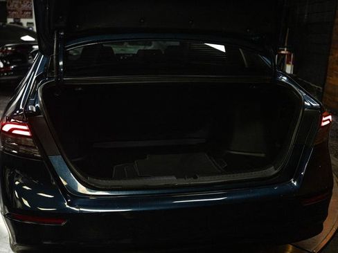 Used 2025 Honda Accord SE image 7