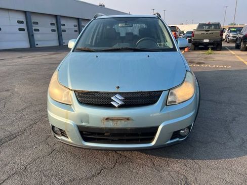 Used 2009 Suzuki SX4 AWD Hatchback w/ Touring Pkg image 6