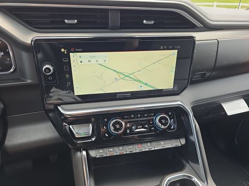 New 2026 GMC Sierra 1500 Denali w/ Technology Package AWD/4WD image 23