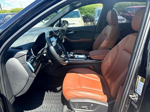 Used 2020 Audi Q7 3.0T Prestige w/ Prestige Package image 7