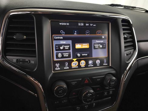 Used 2015 Jeep Grand Cherokee Limited AWD/4WD image 27