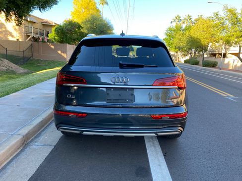 Used 2021 Audi Q5 Prestige w/ Prestige Package image 5