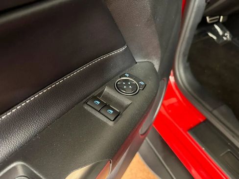 Used 2021 Ford Mustang Shelby GT500 w/ Technology Package RWD image 20