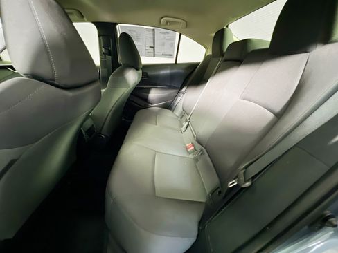 Used 2022 Toyota Corolla LE FWD image 26