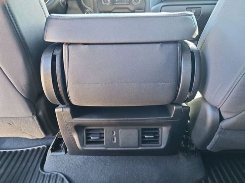 Used 2024 Chevrolet Silverado 2500 Custom w/ Custom Value Package image 25