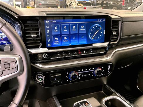 Used 2023 Chevrolet Silverado 1500 LTZ w/ LTZ Convenience Package II image 18