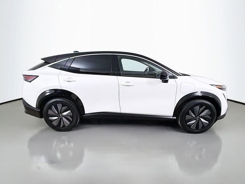 Used 2023 Nissan Ariya FWD image 6
