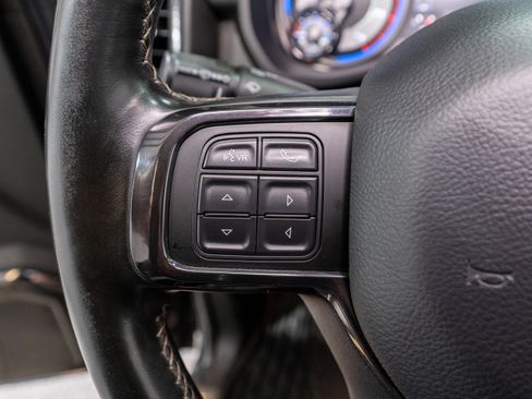 Used 2022 RAM 2500 Limited image 32