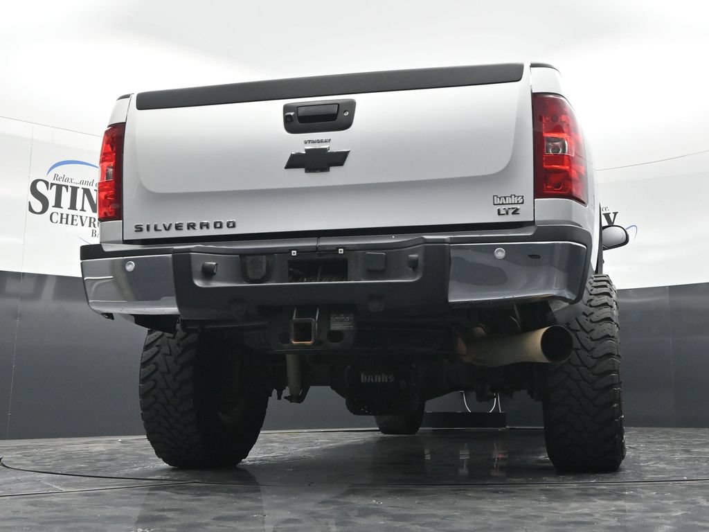 Used 2012 Chevrolet Silverado 2500 LTZ w/ LTZ Plus Package AWD/4WD image 32
